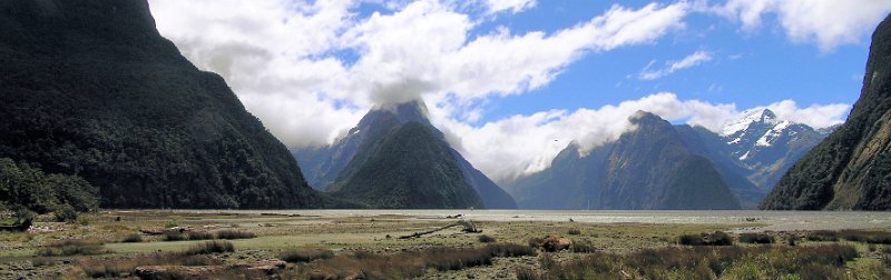 28 (56) Milford Sound.JPG